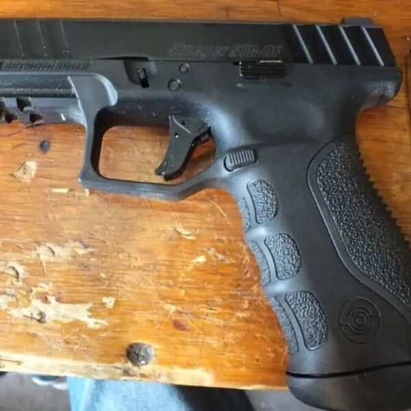 Neue Stoeger STR-9 9mm Pistole kaufen Bern