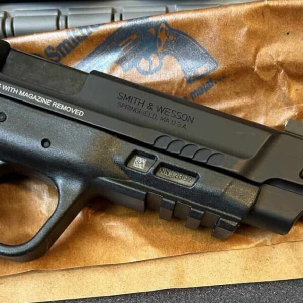 Bestellen Sie S&W Performance Center 10mm Oslo