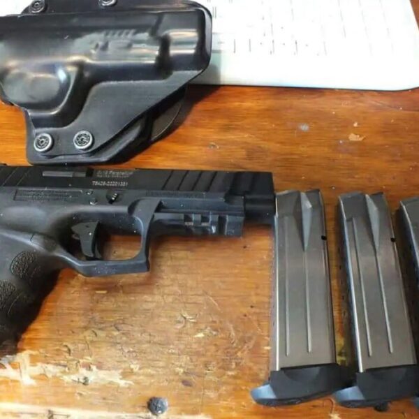 Neue Stoeger STR-9 9mm Pistole kaufen Bern